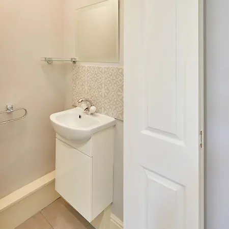 Just The Place River View 3 Bedroom In Διαμέρισμα