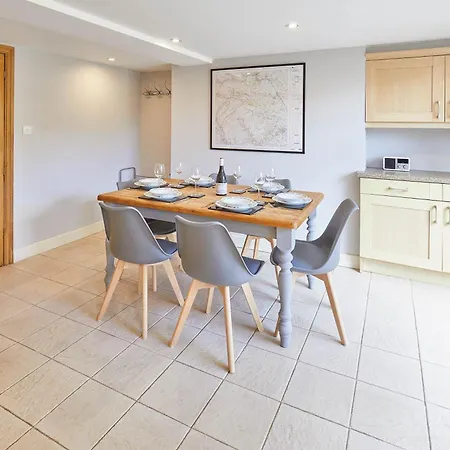 דירה Just The Place River View 3 Bedroom In מסהאם